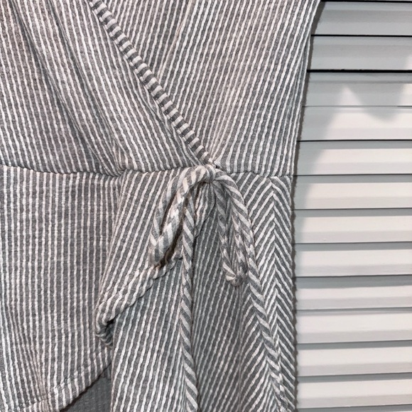 Caution To The Wind Gray Ribbed Top - Picture 2 of 7